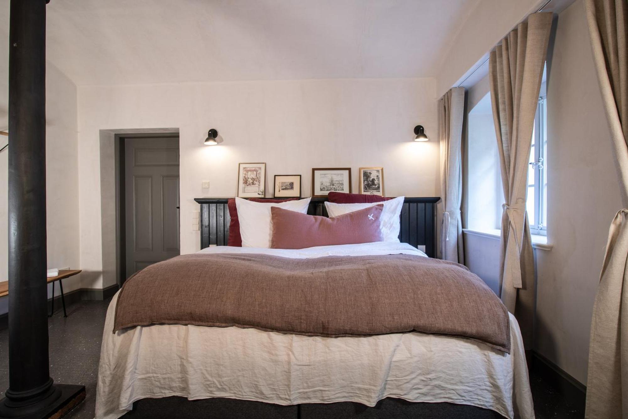 Gutshaus Zarchlin Apartment Barkhagen Ruang foto